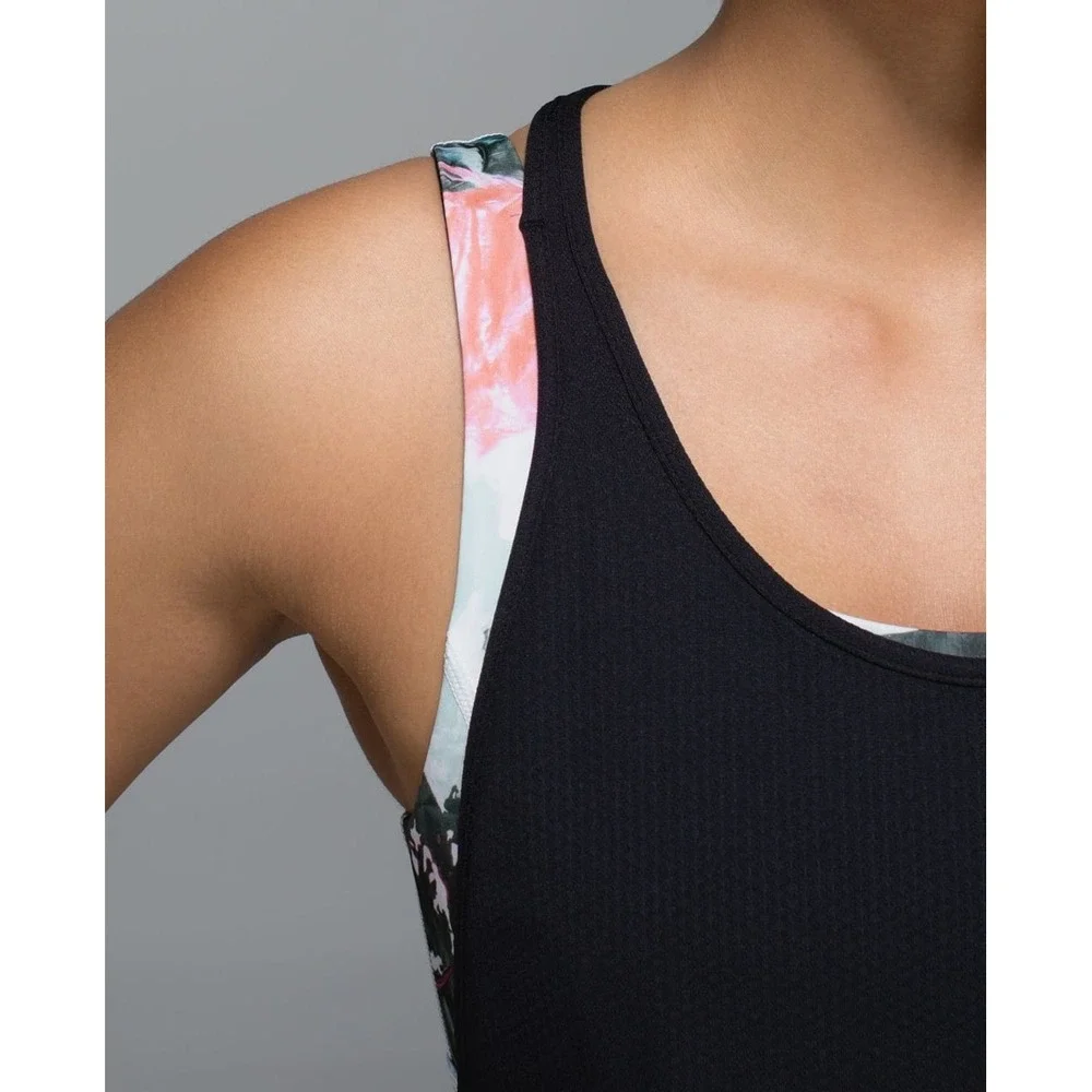 Lululemon All Sport Support Tank Size 10 in Black‎ Pigment Wave Multi